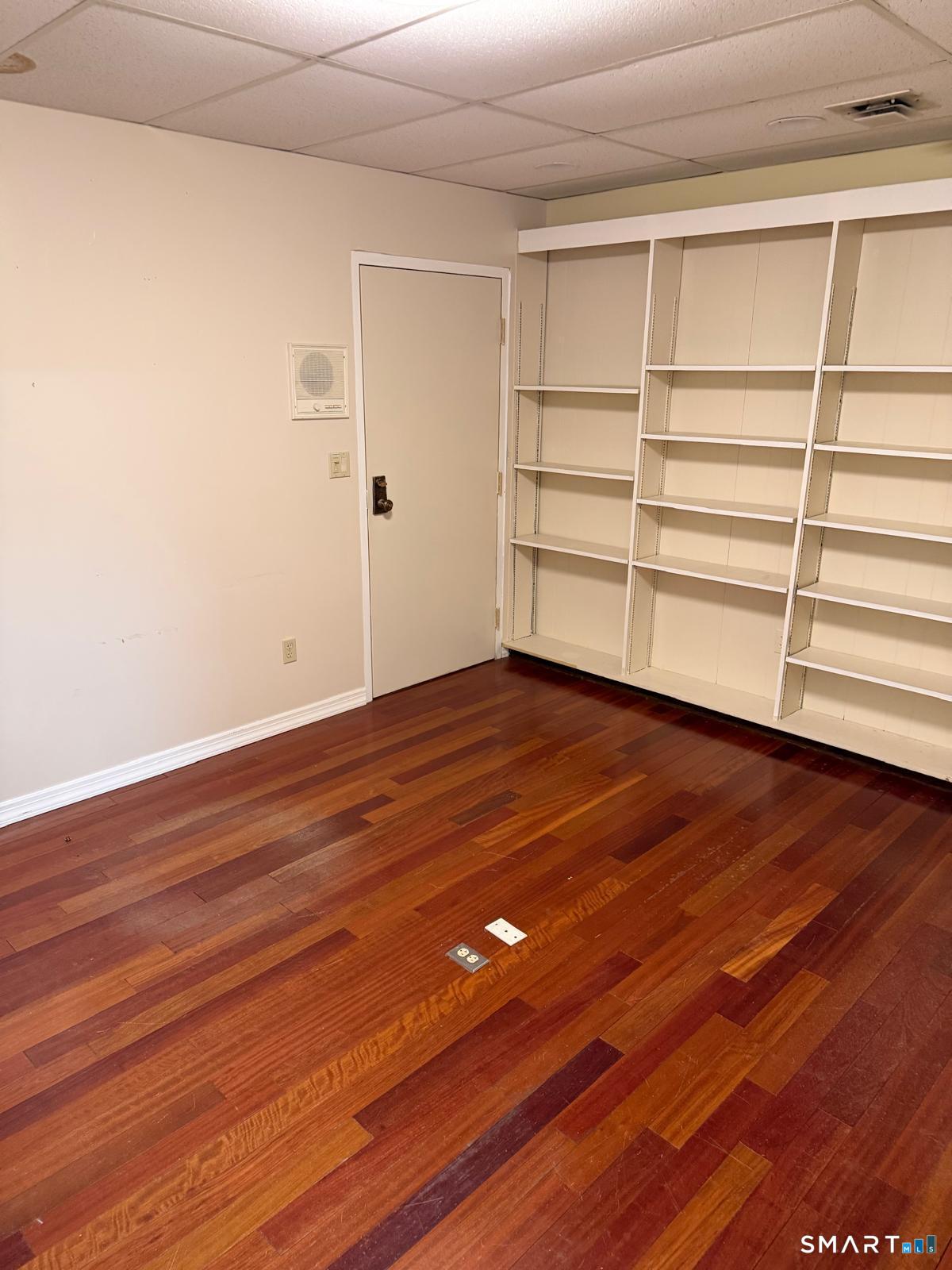 3715 Main Street Bridgeport CT 06606