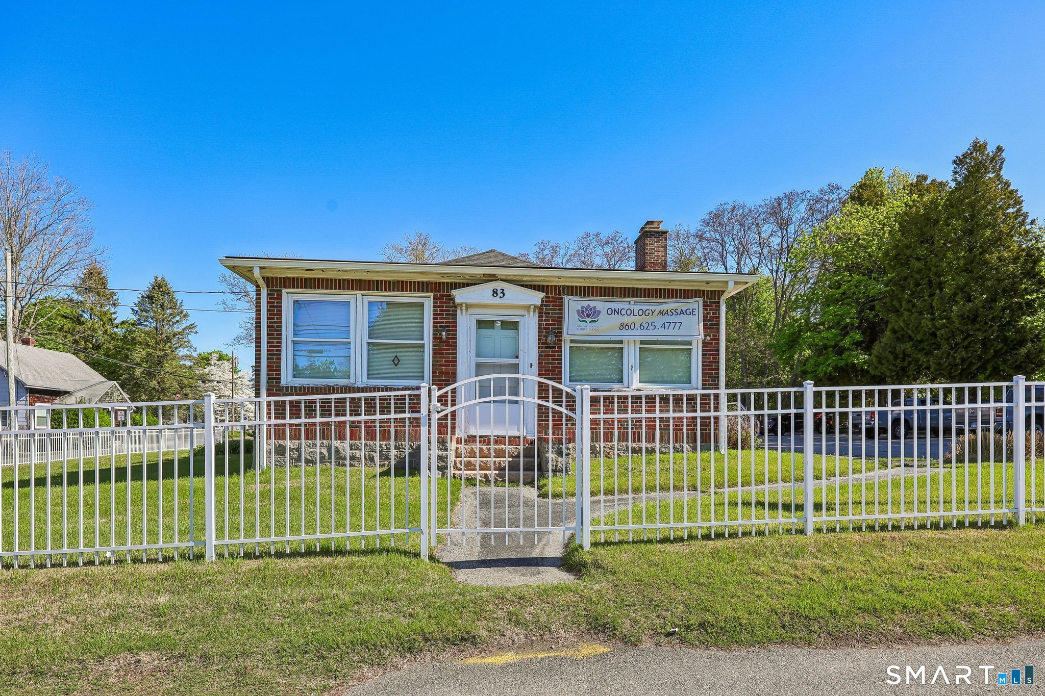 83 Boston Post Road Waterford CT 06385