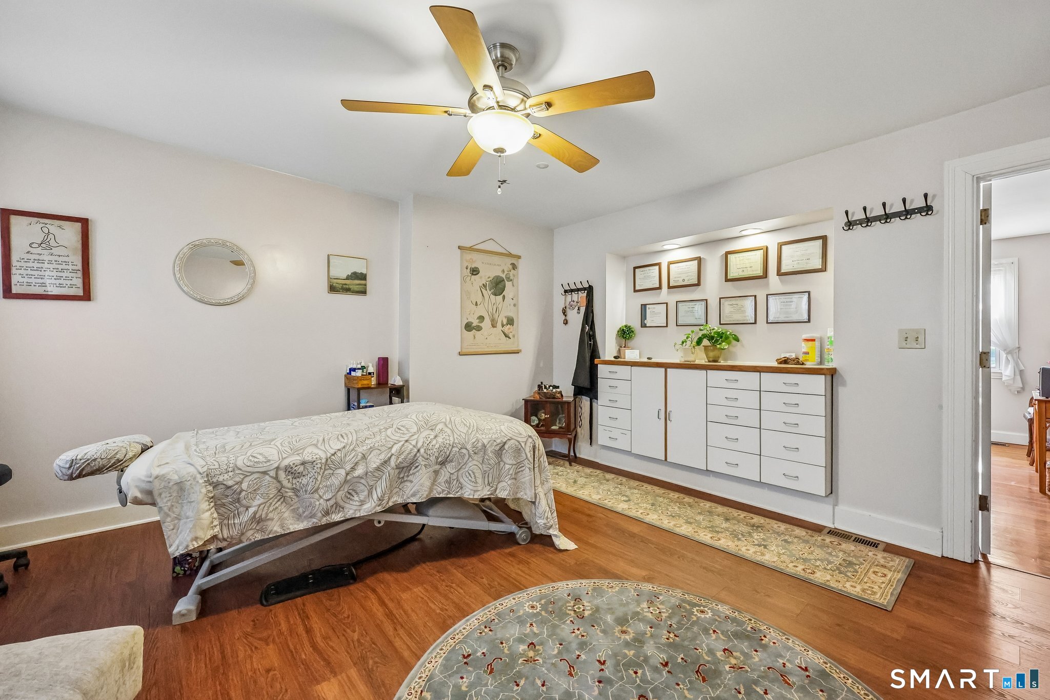 83 Boston Post Road Waterford CT 06385
