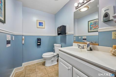 83 Boston Post Road Waterford CT 06385