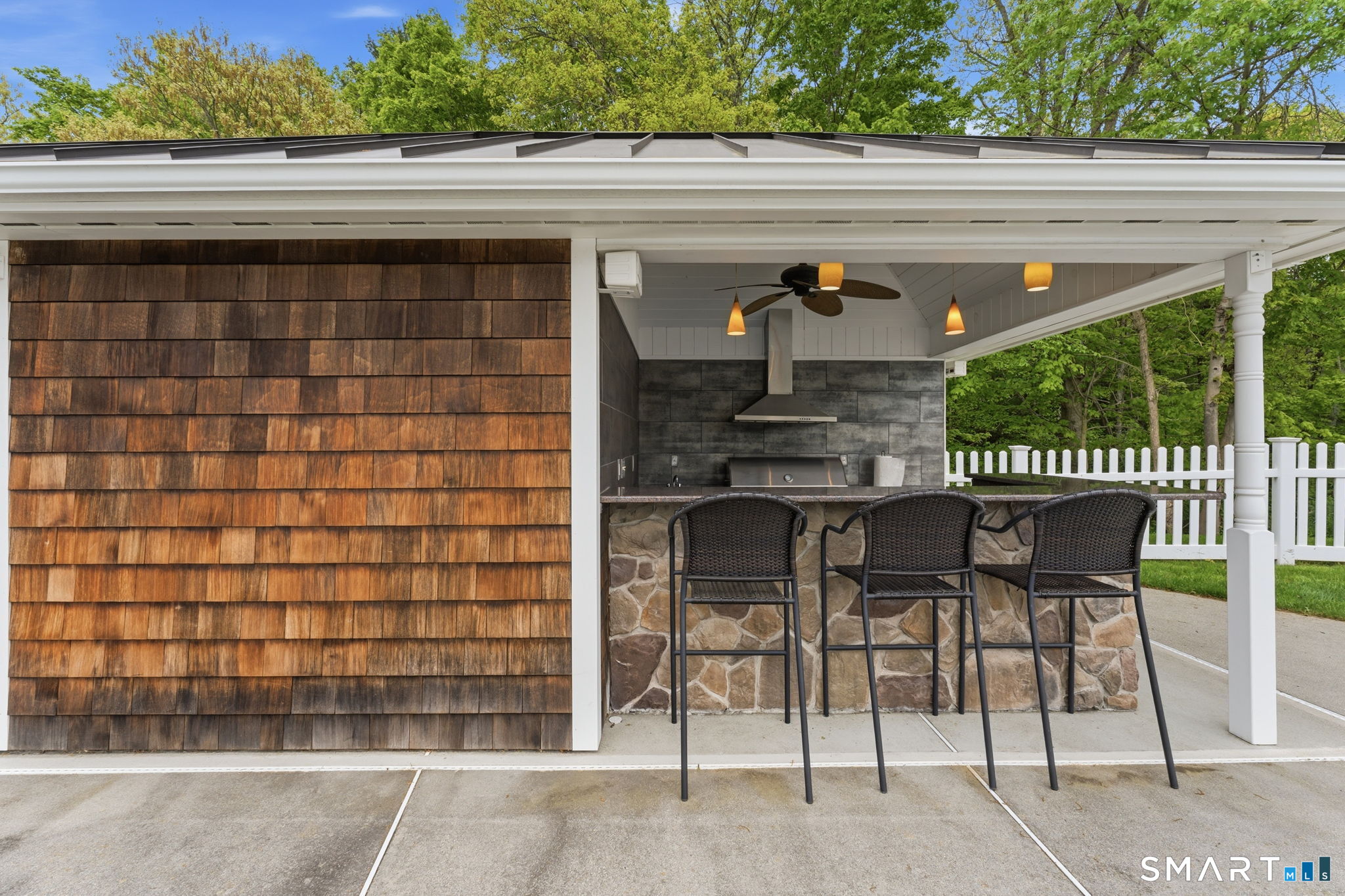 139 Riverside Drive Thompson CT 06277