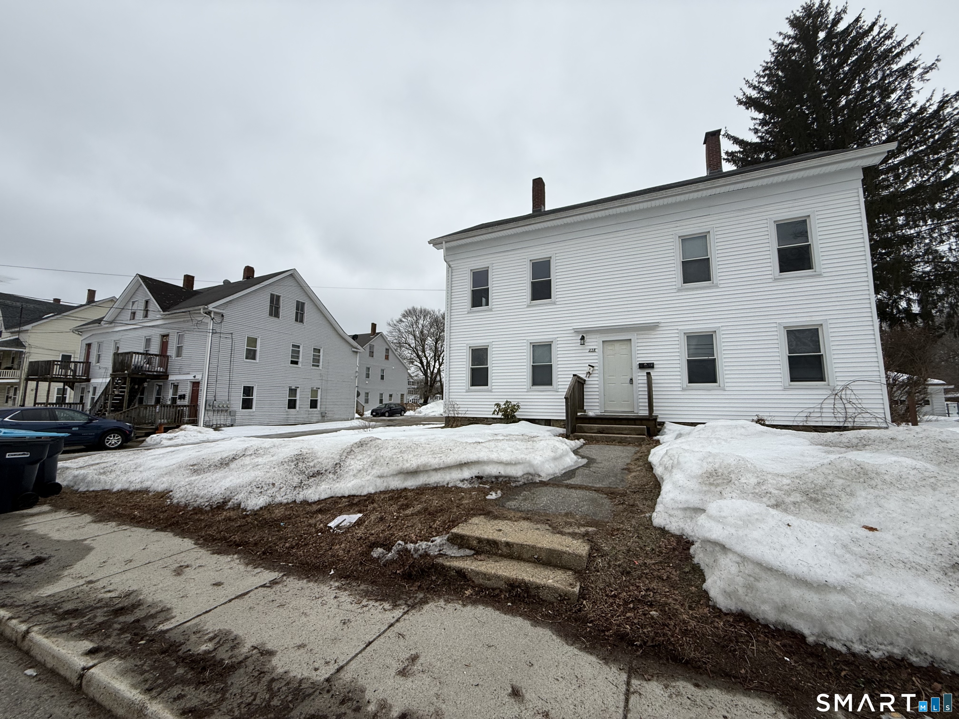 330-342 Church Street Putnam CT 06260