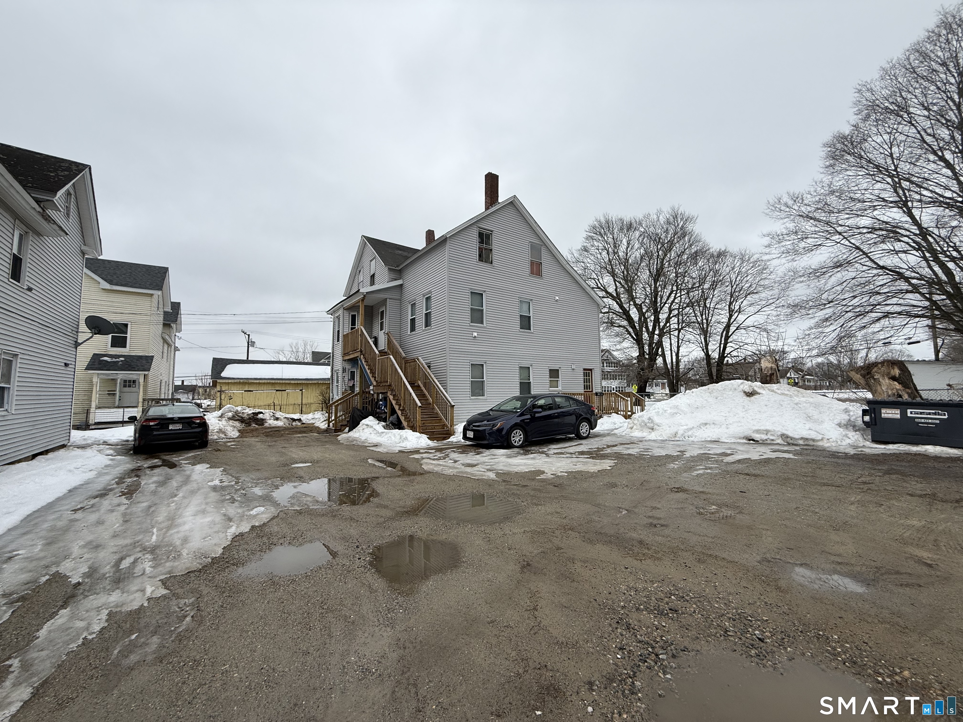 330-342 Church Street Putnam CT 06260