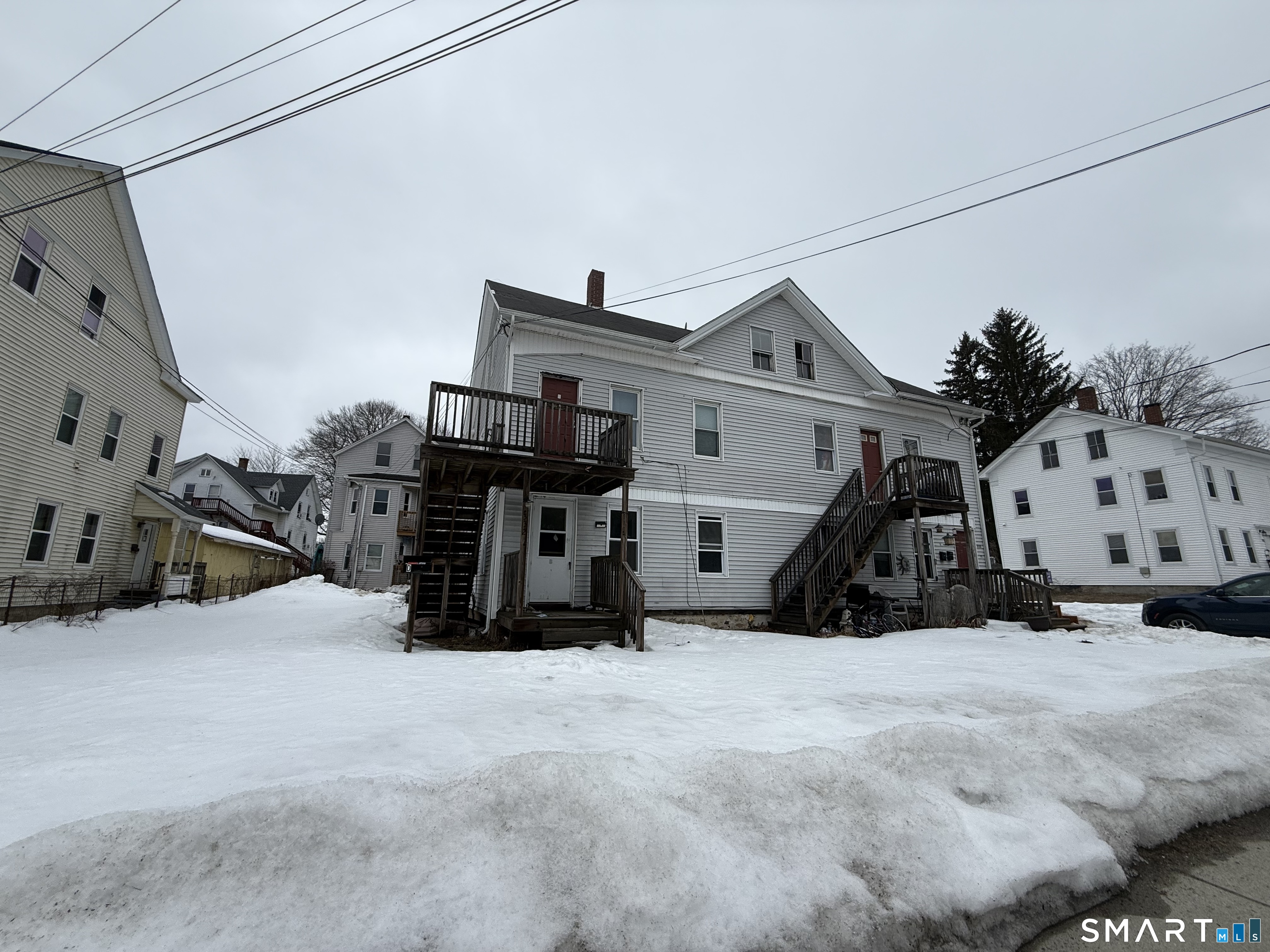 330-342 Church Street Putnam CT 06260