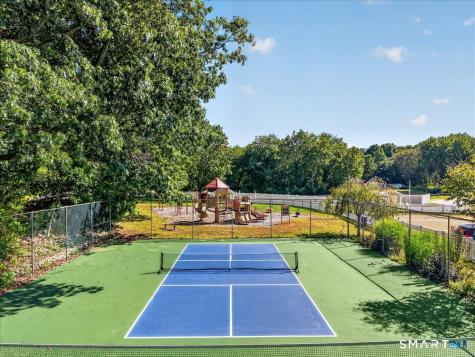 111 River Road Clinton CT 06413