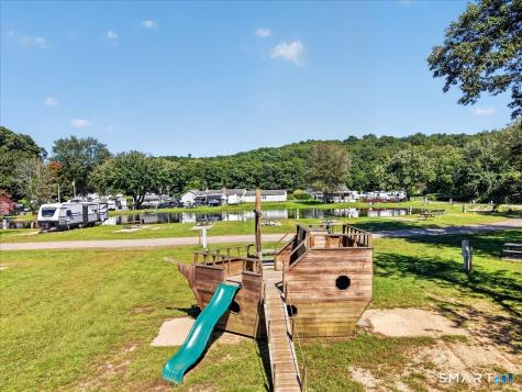111 River Road Clinton CT 06413