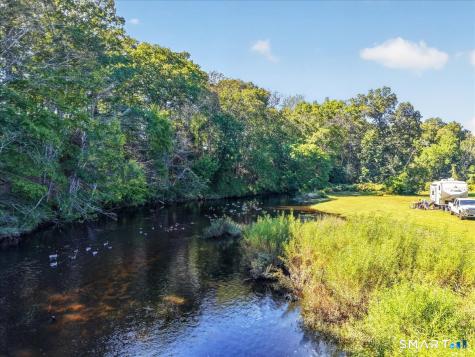 111 River Road Clinton CT 06413