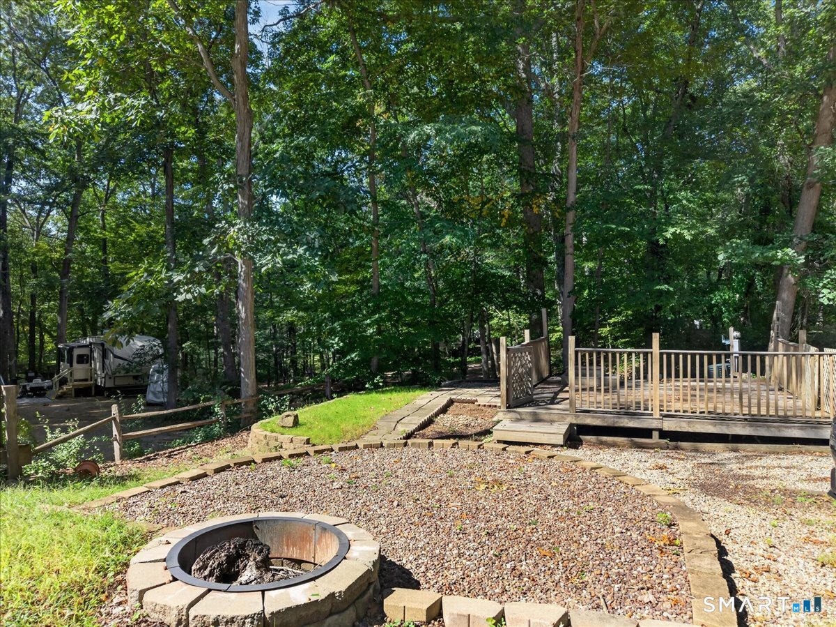111 River Road Clinton CT 06413
