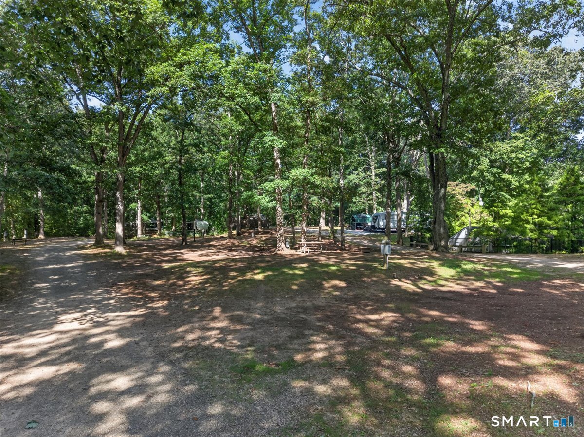 111 River Road Clinton CT 06413