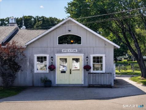111 River Road Clinton CT 06413