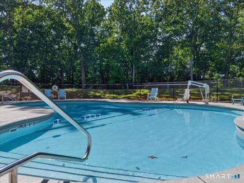 111 River Road Clinton CT 06413