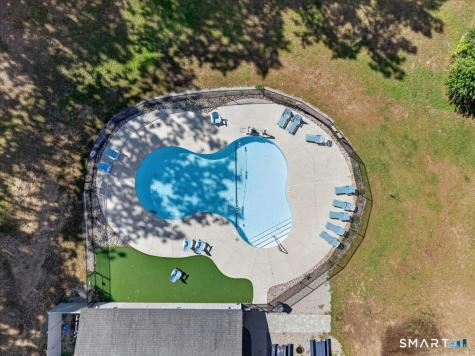 111 River Road Clinton CT 06413