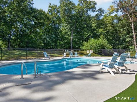 111 River Road Clinton CT 06413