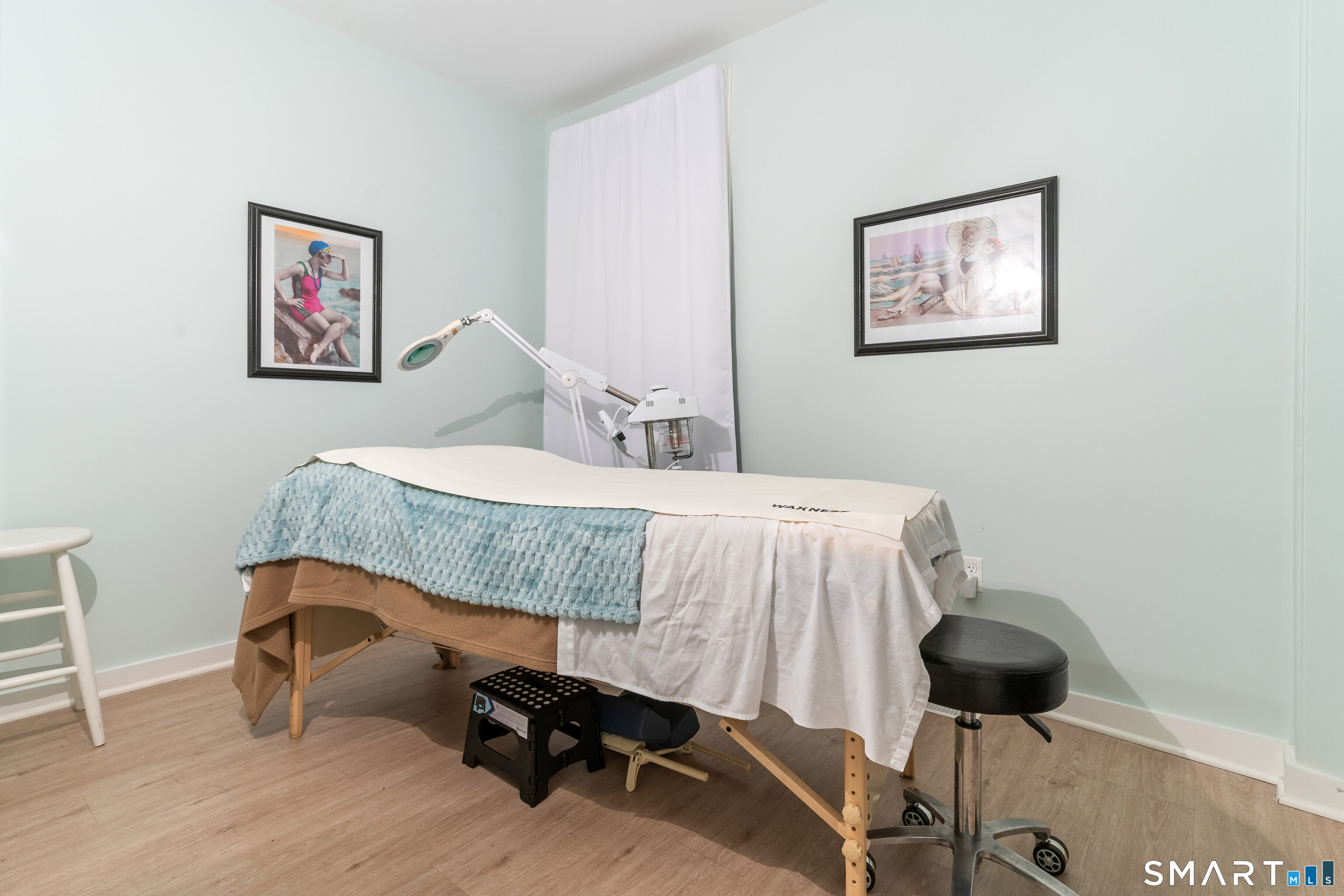 274 Hemingway Avenue East Haven CT 06512