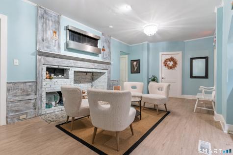 274 Hemingway Avenue East Haven CT 06512