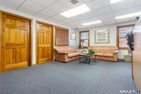 274 Hemingway Avenue East Haven CT 06512