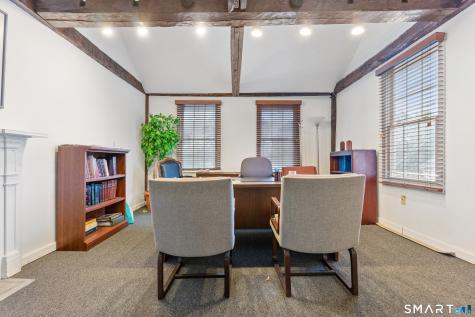 274 Hemingway Avenue East Haven CT 06512