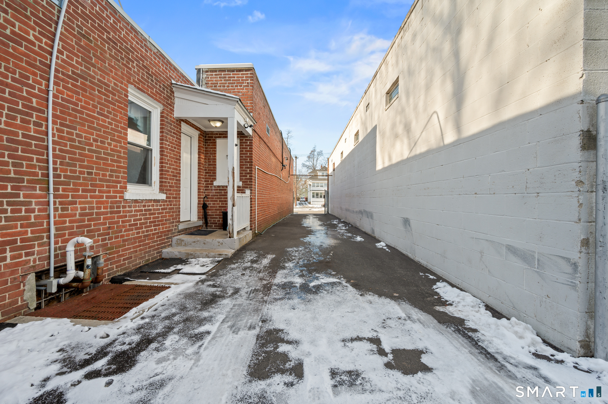 900 Wood Avenue Bridgeport CT 06604