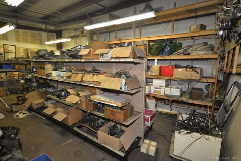 548 Middle Street Bristol CT 06010