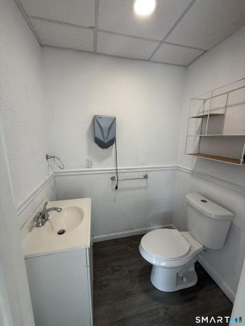 82 North Main Street Middletown CT 06457
