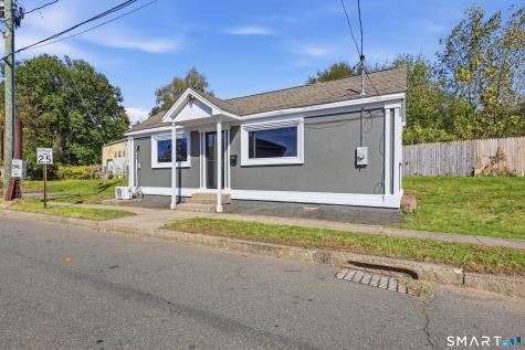 82 North Main Street Middletown CT 06457