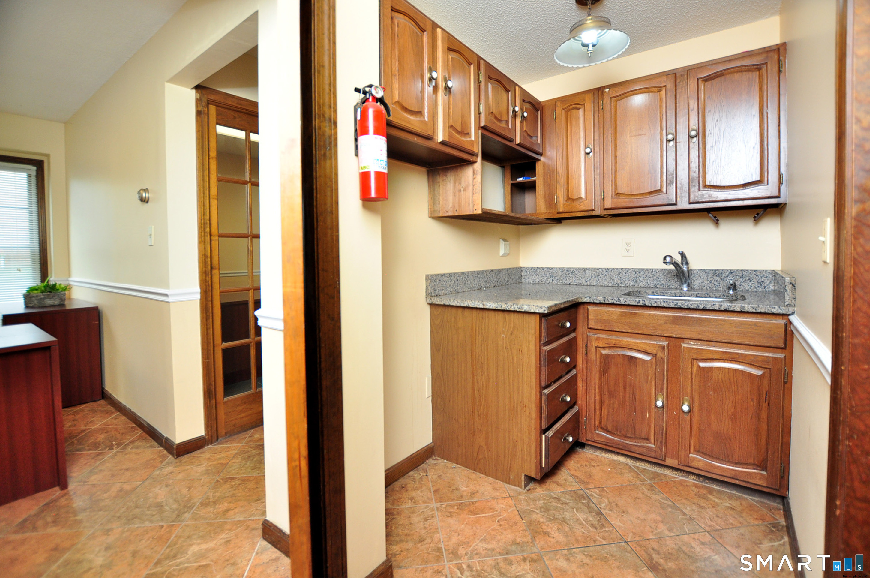 66 Poquonock Avenue Windsor CT 06095