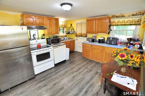 66 Poquonock Avenue Windsor CT 06095