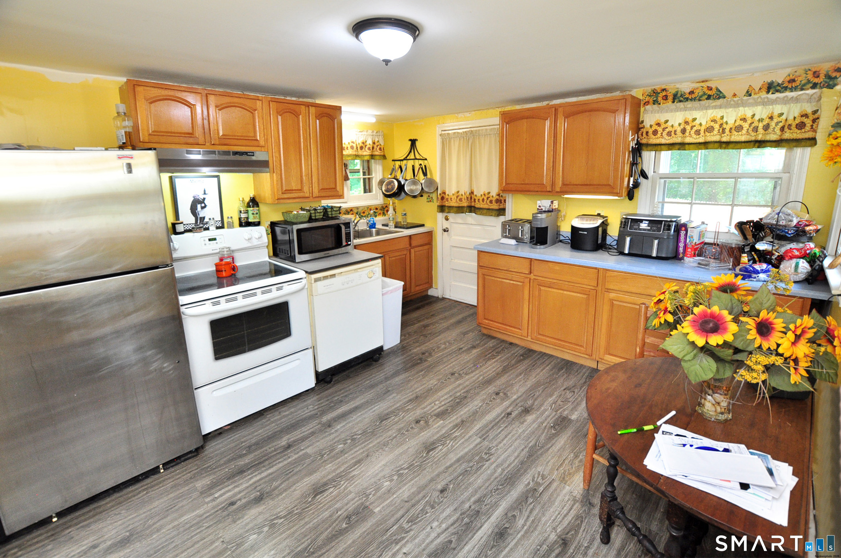 66 Poquonock Avenue Windsor CT 06095
