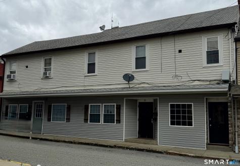 10 Center Street Killingly CT 06239