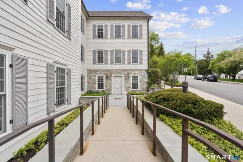 745 Boston Post Road Darien CT 06820