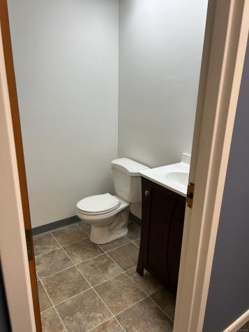 516 Vauxhall Street New London CT 06320