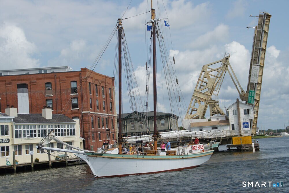 12 Water Street Groton CT 06355