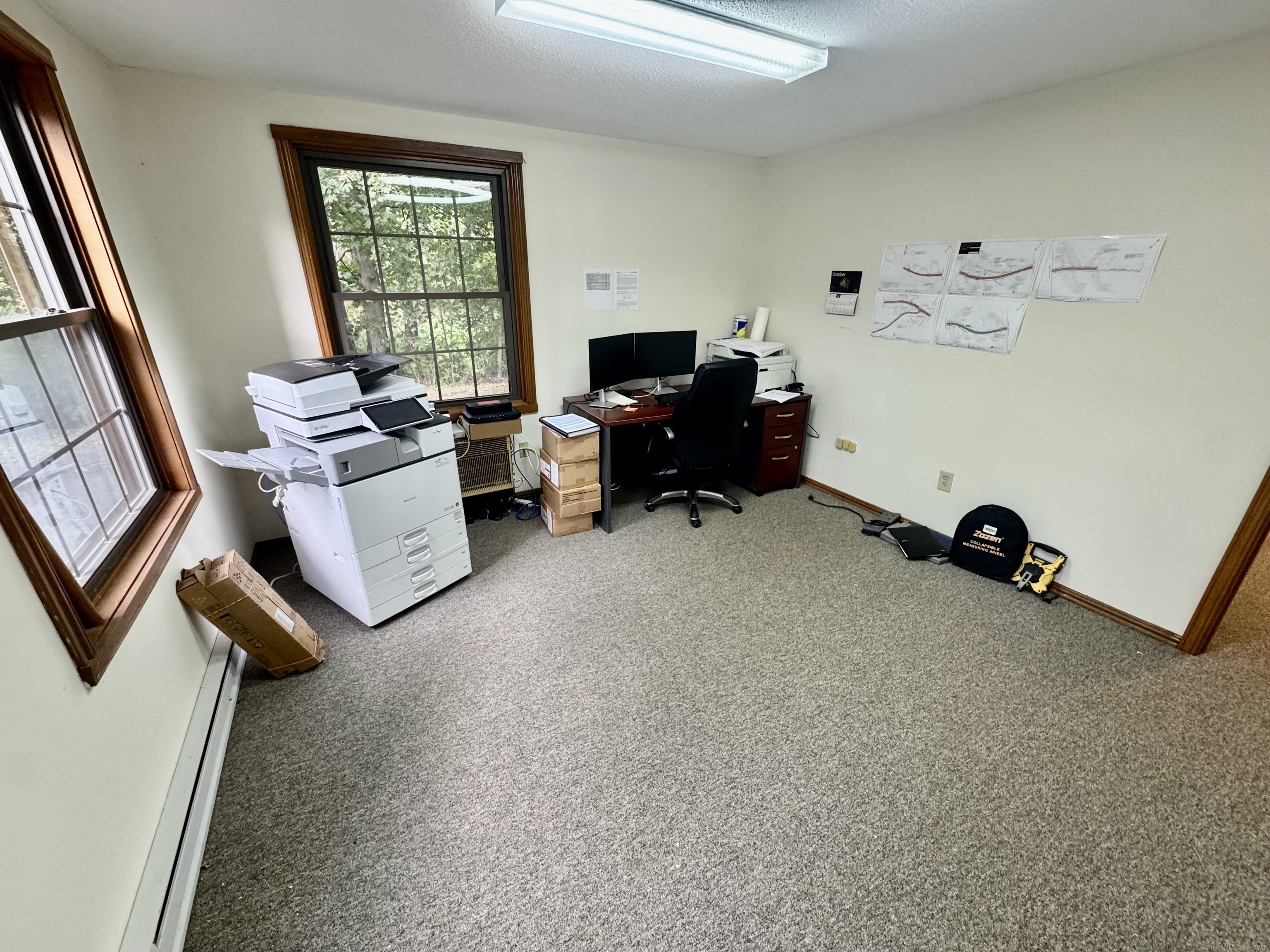 24 West Road Ellington CT 06029