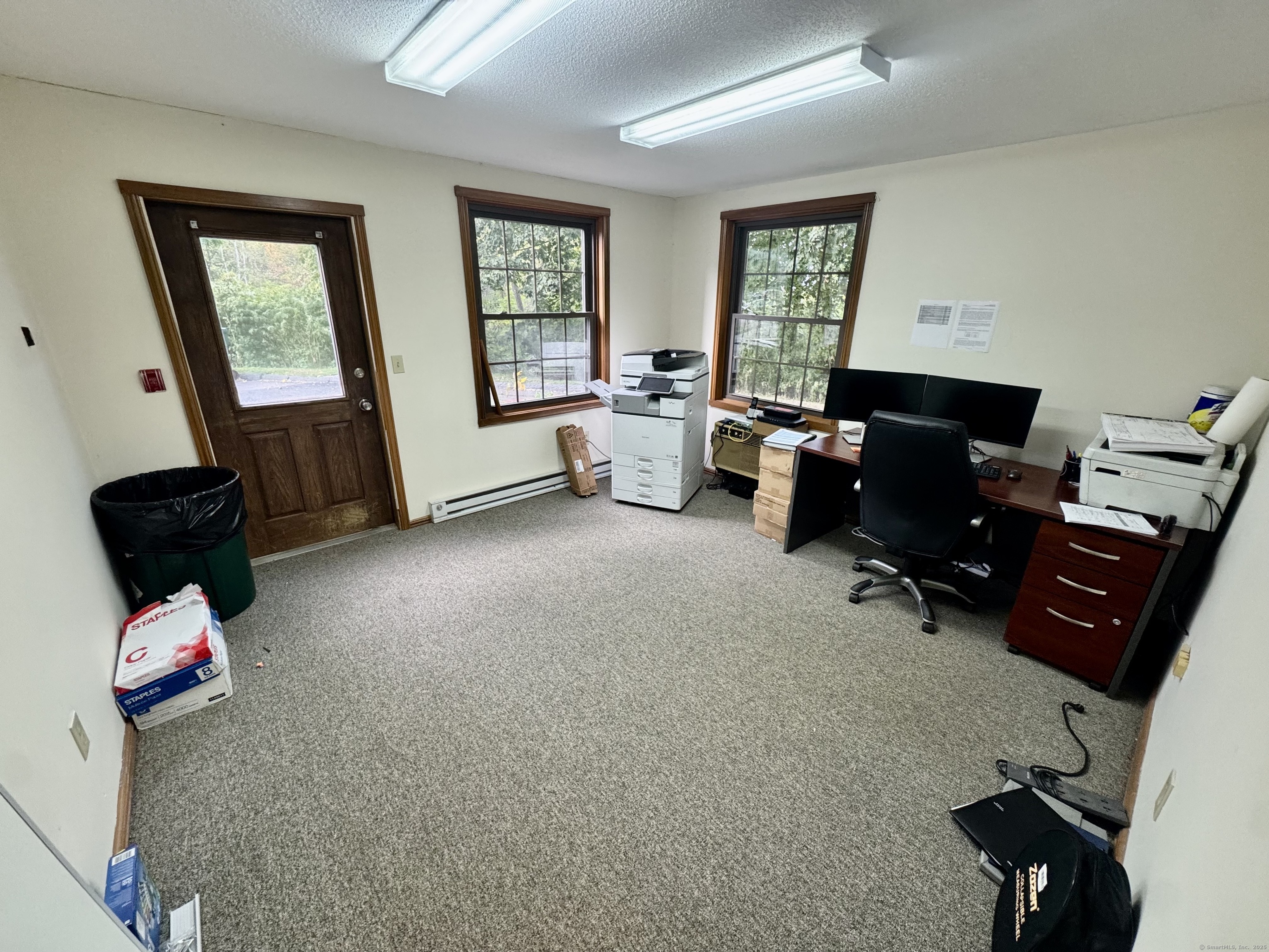 24 West Road Ellington CT 06029