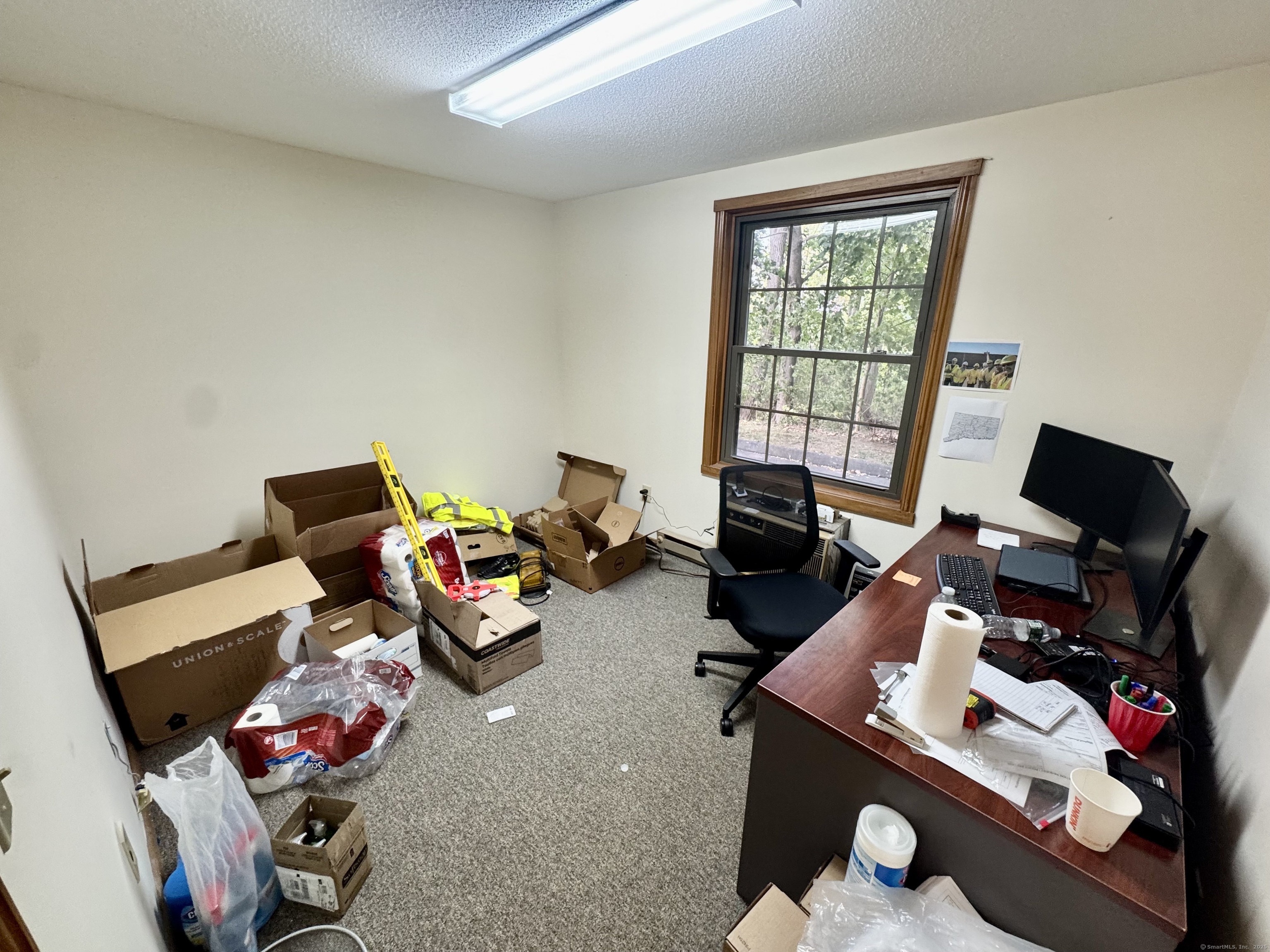24 West Road Ellington CT 06029