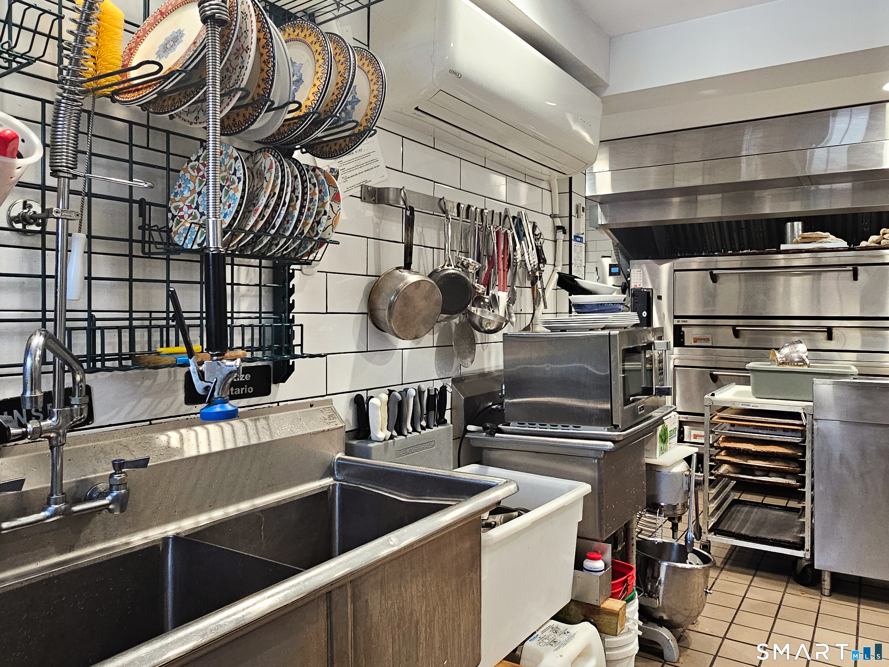 285 Main Street Wethersfield CT 06109