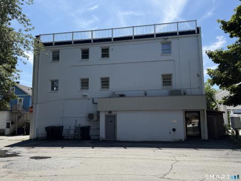 464 Ocean Avenue New London CT 06320