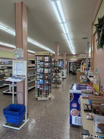 464 Ocean Avenue New London CT 06320