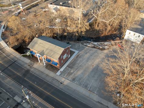 24 Cherry Street Naugatuck CT 06770