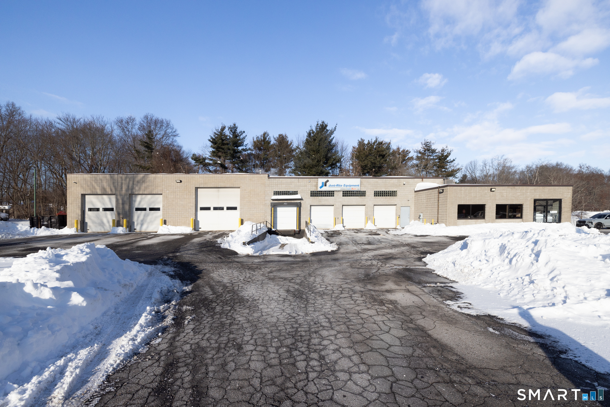 151 Strong Road South Windsor CT 06074