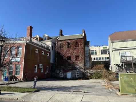 130 Bank Street New London CT 06320