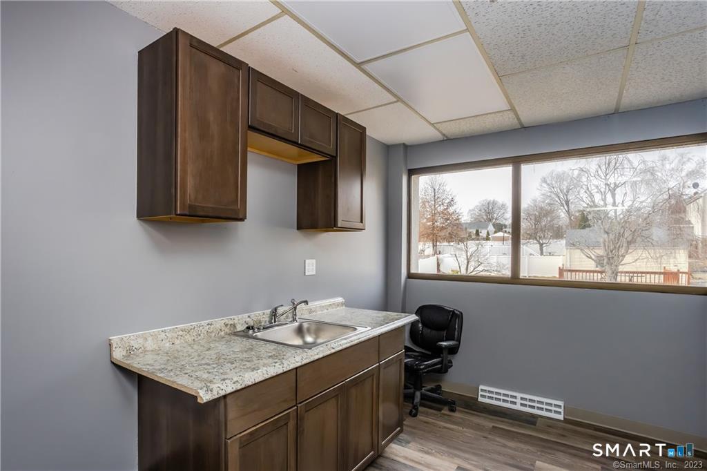 239 Silas Deane Highway Wethersfield CT 06109