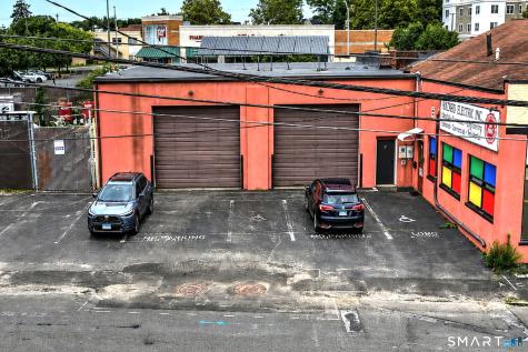 661 Fairfield Avenue Bridgeport CT 06604