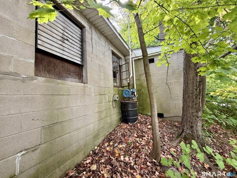 2 Melbourne Street Naugatuck CT 06770