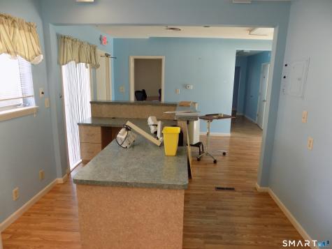 85 Beleden Gardens Drive Bristol CT 06010