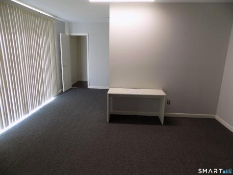 85 Beleden Gardens Drive Bristol CT 06010