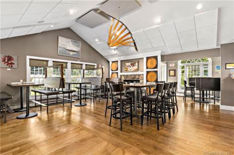 115 Cow Hill Road Clinton CT 06413