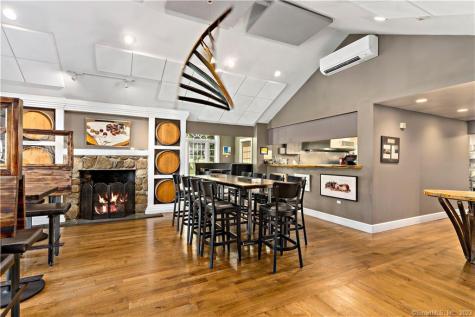 115 Cow Hill Road Clinton CT 06413