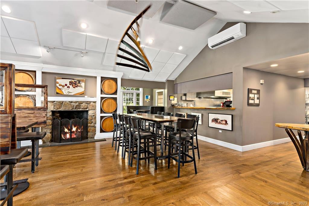 115 Cow Hill Road Clinton CT 06413