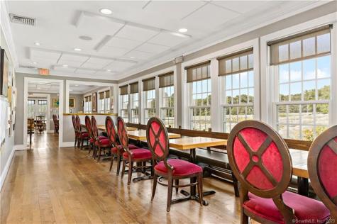 115 Cow Hill Road Clinton CT 06413